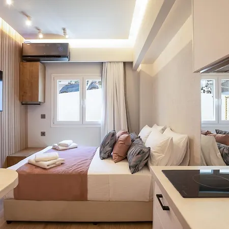 Stylish Stay, Walk To & Cafes Appartement Rethimnon