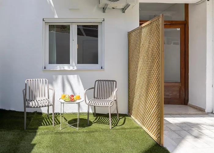 Stylish Stay, Walk To Beach&cafés Appartamento *